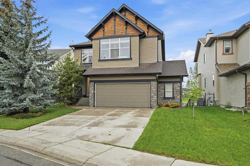 114 Cougarstone Crescent SW, Calgary, Alberta, T3H 4Z5
