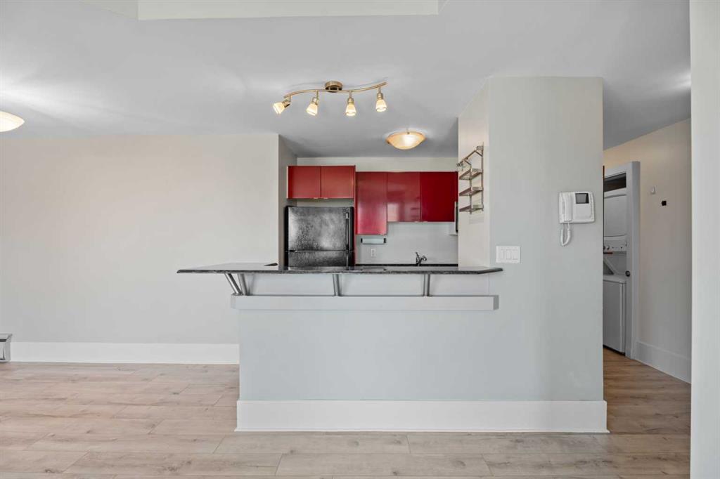 #403 706 15 Avenue SW, Calgary, Alberta, T2R 0R7
