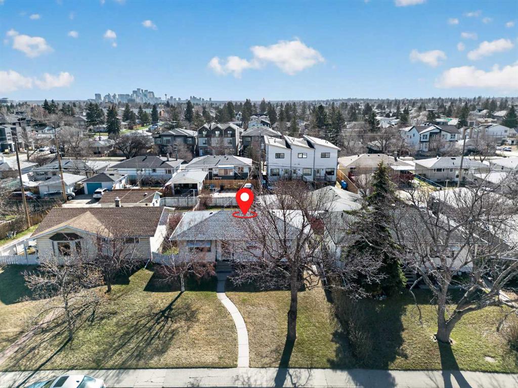 2416 38 Street SW, Calgary, Alberta, T3E 3E5
