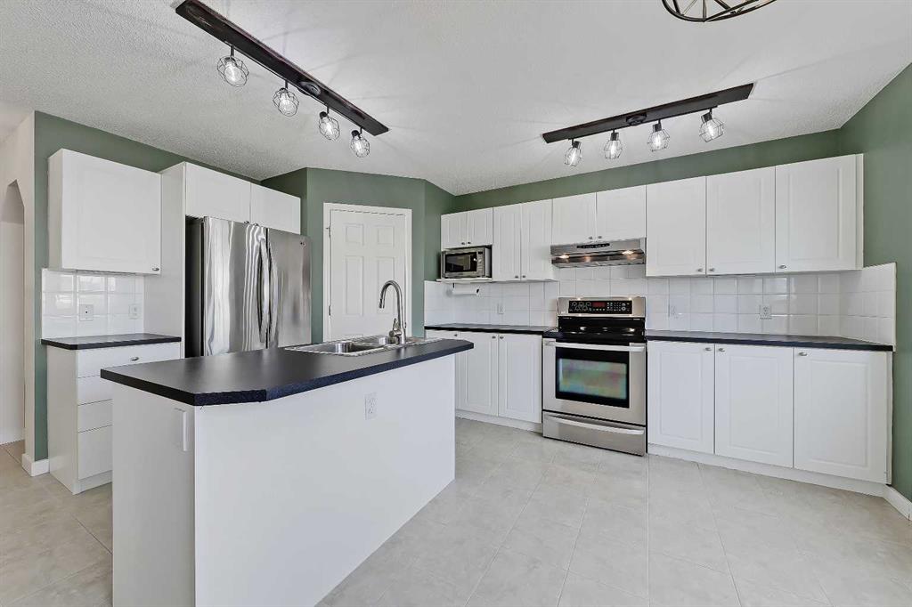 123 Arbour Butte Road NW, Calgary, Alberta, T3G 4L9
