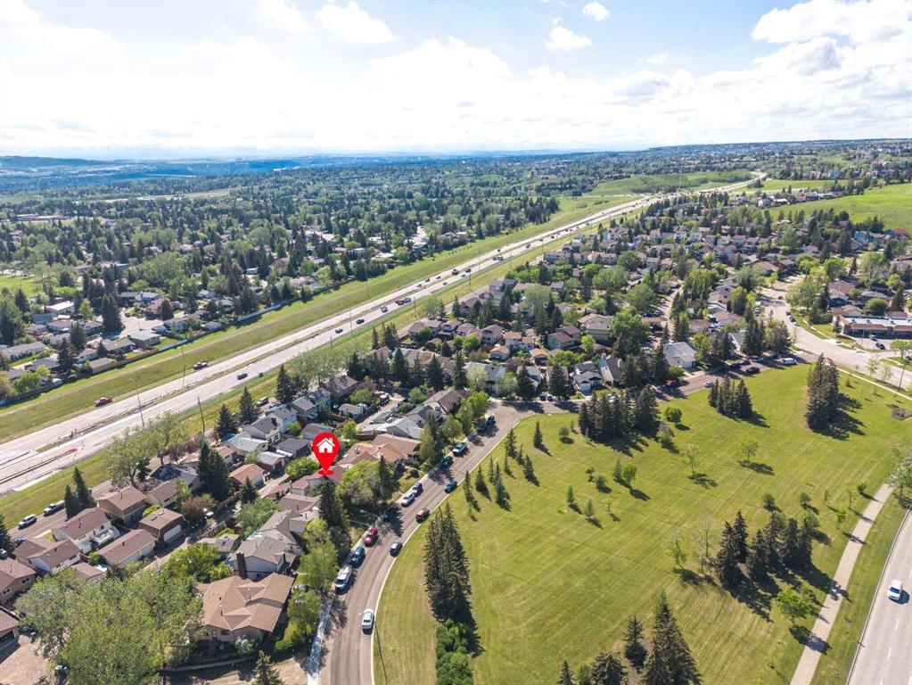 200 Edgedale Way NW, Calgary, Alberta, T3A 2P9