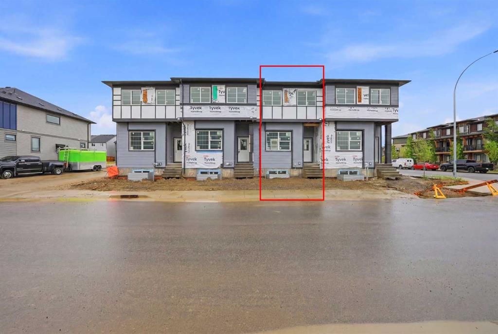 13 Savanna Place NE, Calgary, Alberta, T3J 5P9