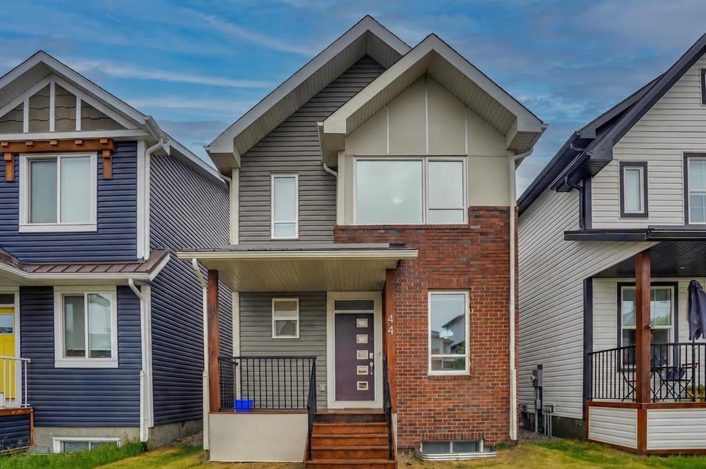 44 Seton Villas SE, Calgary, Alberta, T3M 3G6