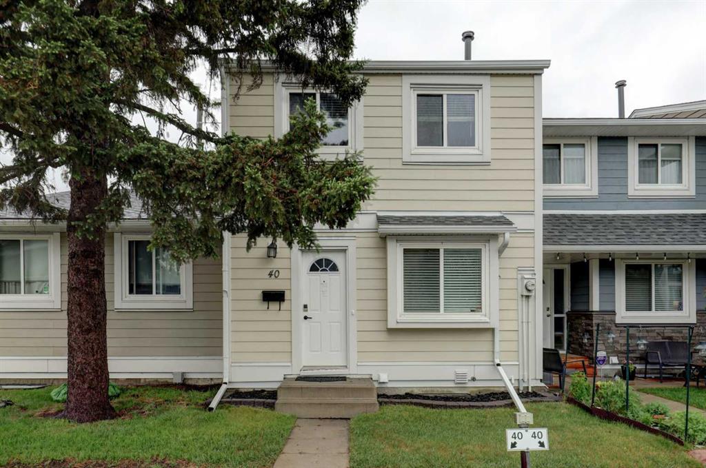 40 Georgian Villas NE, Calgary, Alberta, T2A 7C4