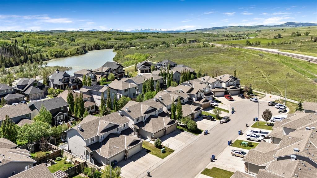 106 West Pointe Court, Cochrane, Alberta, T4C 0B9