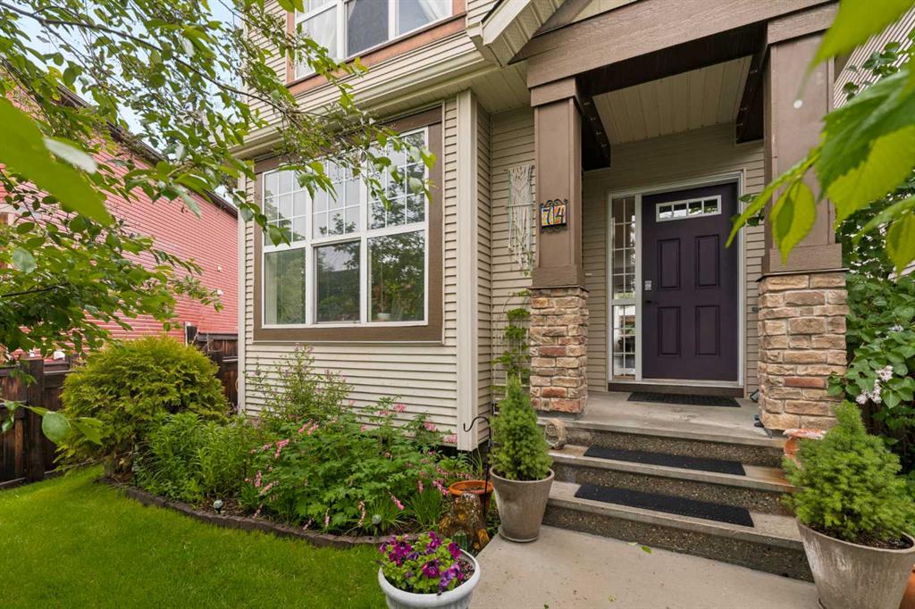 74 Autumn Crescent SE, Calgary, Alberta, T3M 0P5
