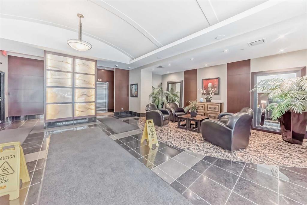 #2008 920 5 Avenue SW, Calgary, Alberta, T2P 0X2
