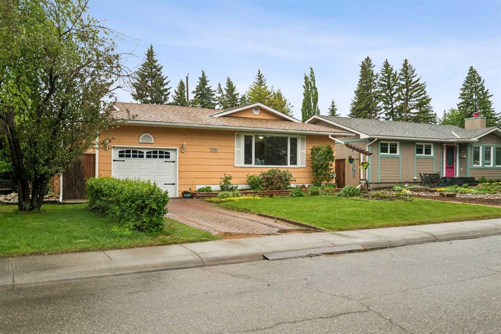 1403 104 Avenue SW, Calgary, Alberta, T2W 0A7