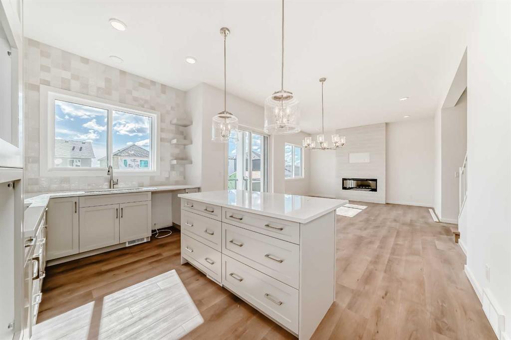 46 Verdure Place SW, Calgary, Alberta, T2Y 1C9