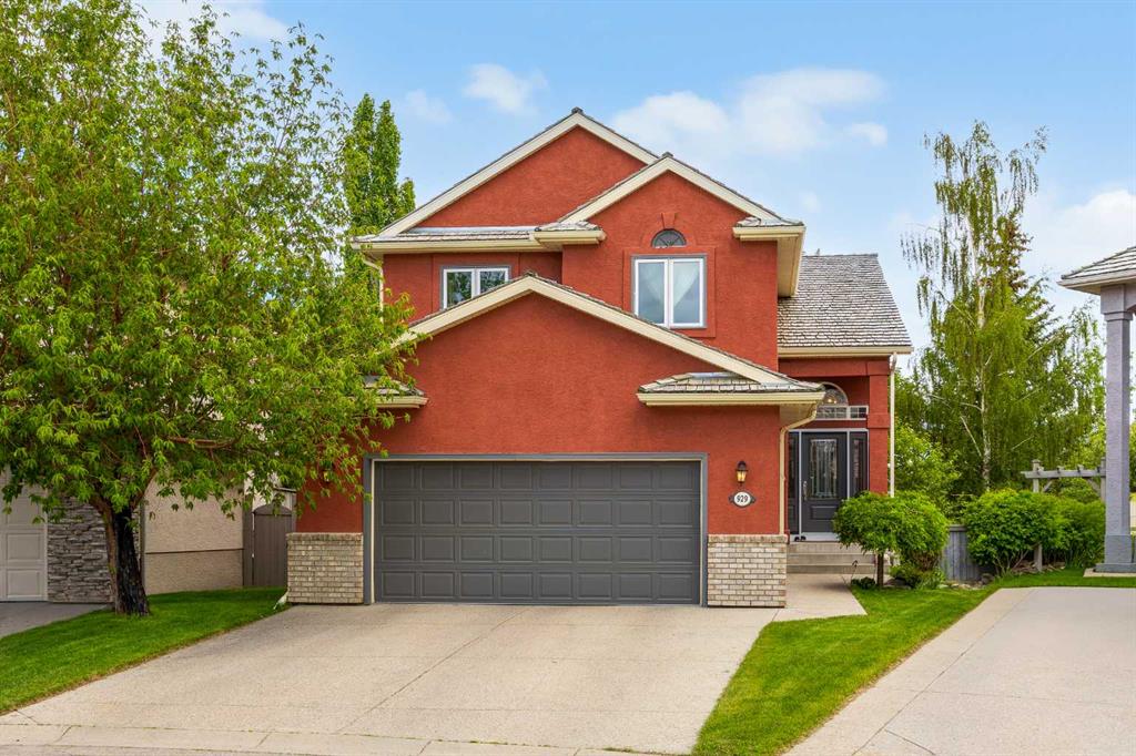 929 Sierra Morena Court SW, Calgary, Alberta, T3H 3R3