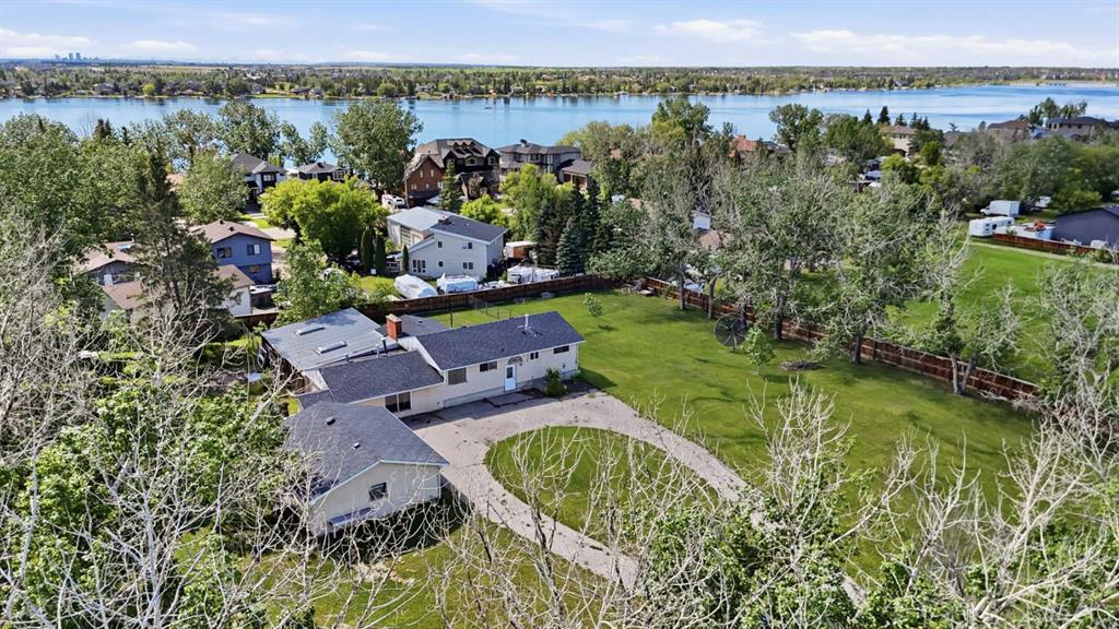 587 East Lakeview Road, Chestermere, Alberta, T1X 1A4
