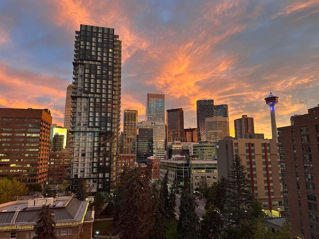 #902 303 13 Avenue SW, Calgary, Alberta, T2R 0Y9