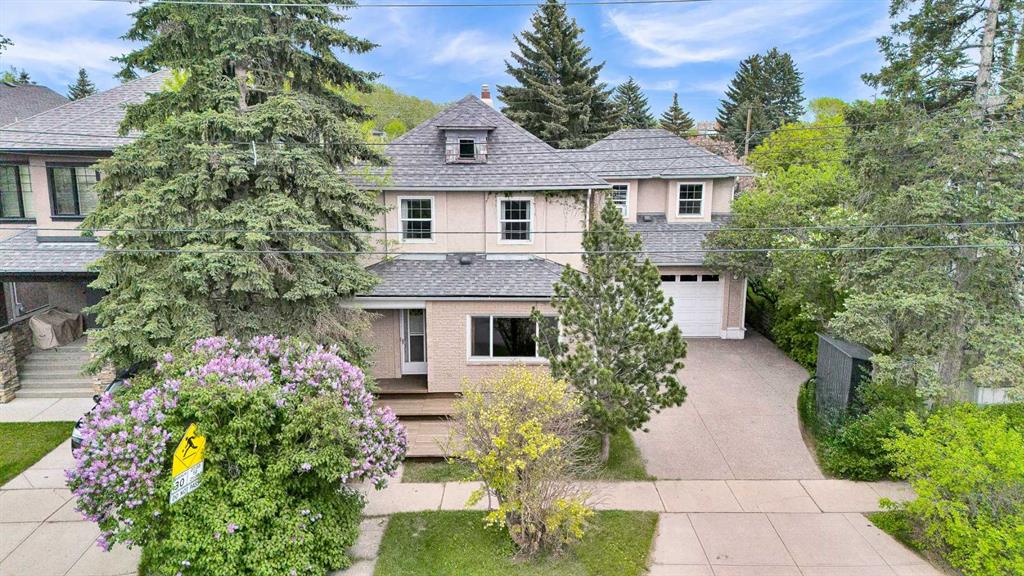 712 14 Street SE, Calgary, Alberta, T2G 3J8