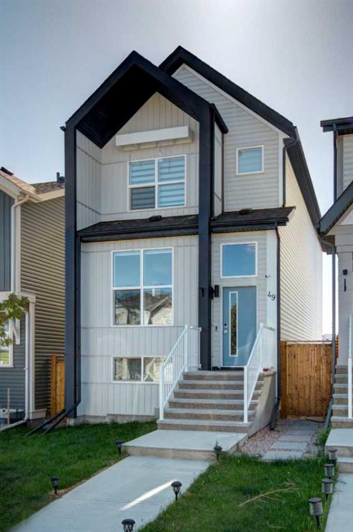 49 Heirloom Crescent SE, Calgary, Alberta, T3S0H1