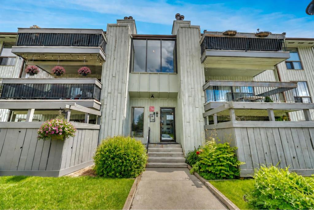 #322 10120 Brookpark Boulevard SW, Calgary, Alberta, T2W 3G3