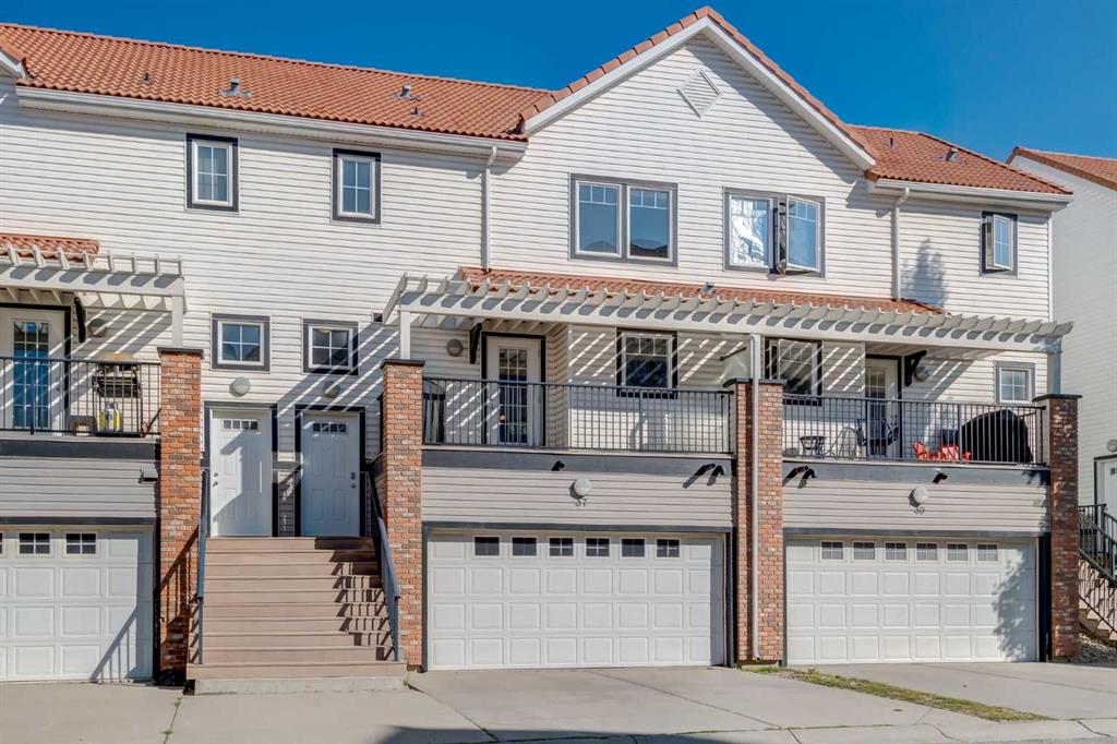 37 Royal Oak Plaza NW, Calgary, Alberta, T3G 0B3