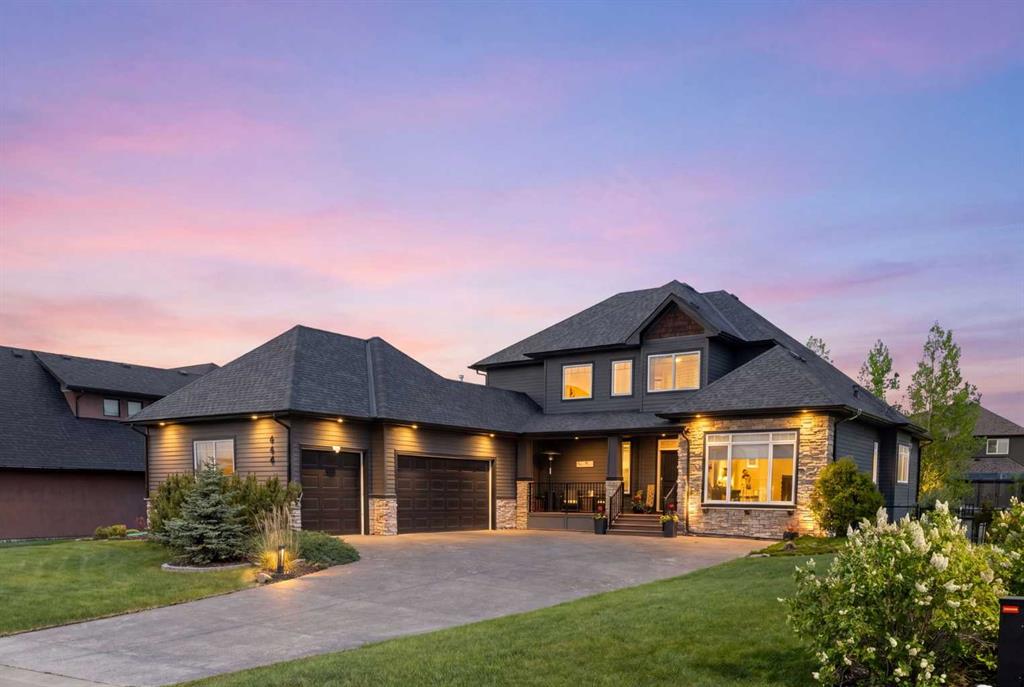 444 Montclair Place, Rural Rocky View County, Alberta, T4C 0A8