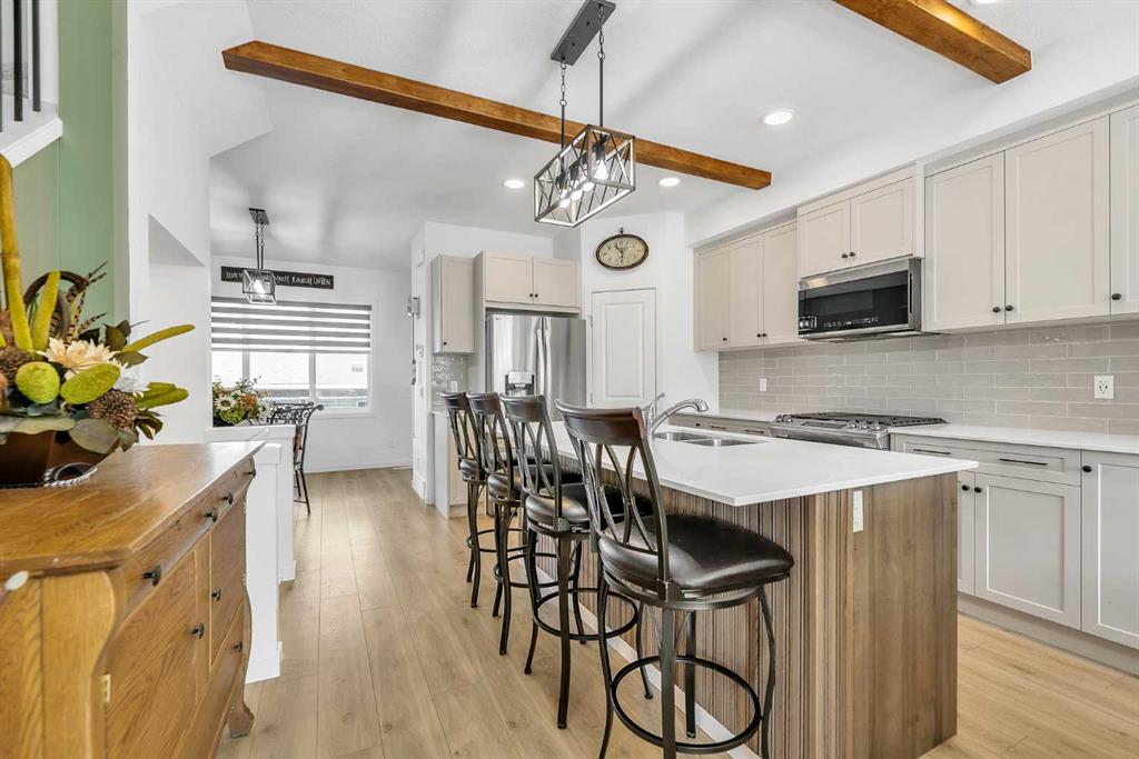 7 Emberside Park, Cochrane, Alberta, T4C3H8
