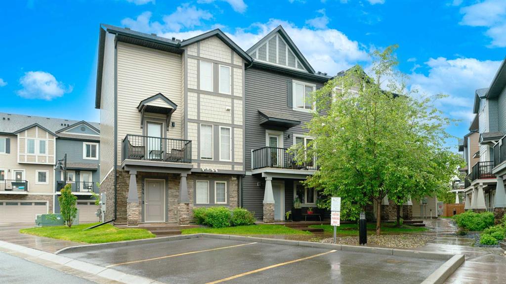 340 Legacy Point SE, Calgary, Alberta, T2X 3Z3