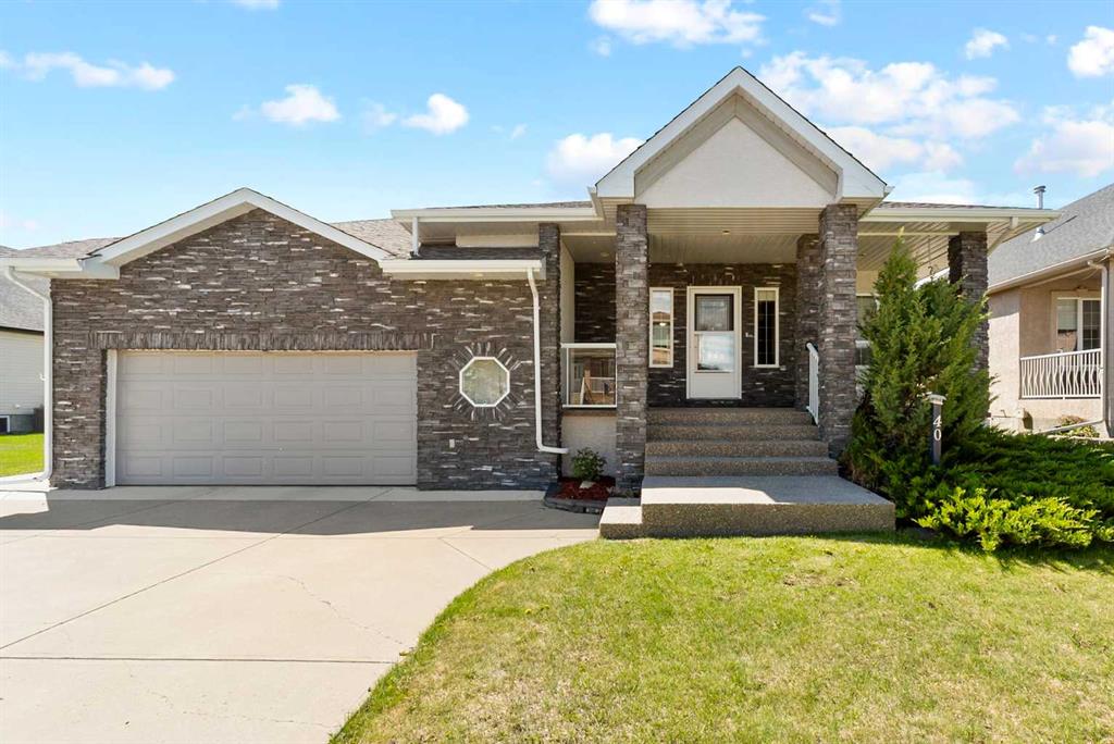 40 Lake Ridge, Olds, Alberta, T4H 1W6