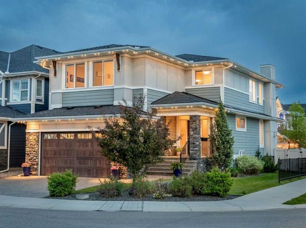 77 West Grove Way SW, Calgary, Alberta, T3H 1Y8