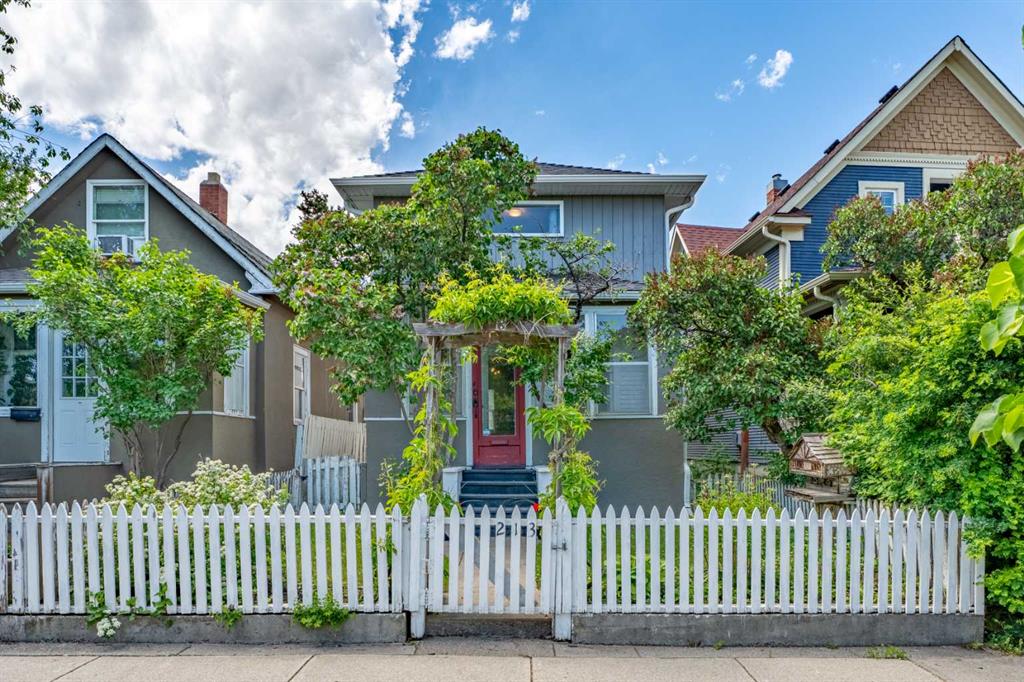 213 7A Street NE, Calgary, Alberta, T2E 4E7
