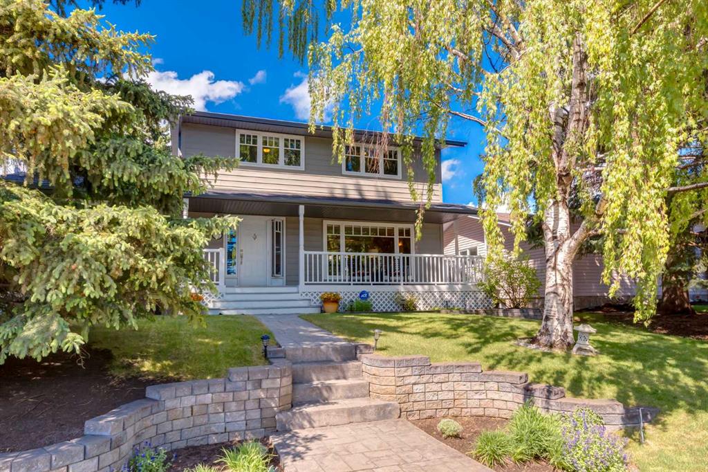52 Silver Brook Drive NW, Calgary, Alberta, T3B 3H3