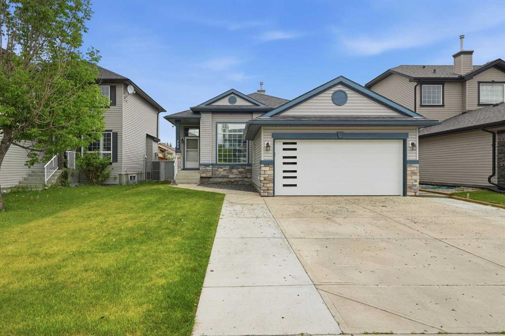209 Oakmere Close, Chestermere, Alberta, T1X1L1