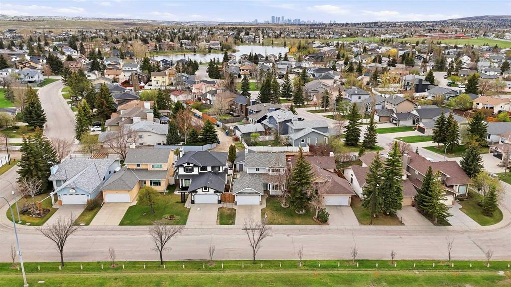212 Harvest Wood Way NE, Calgary, Alberta, T3K 3X7
