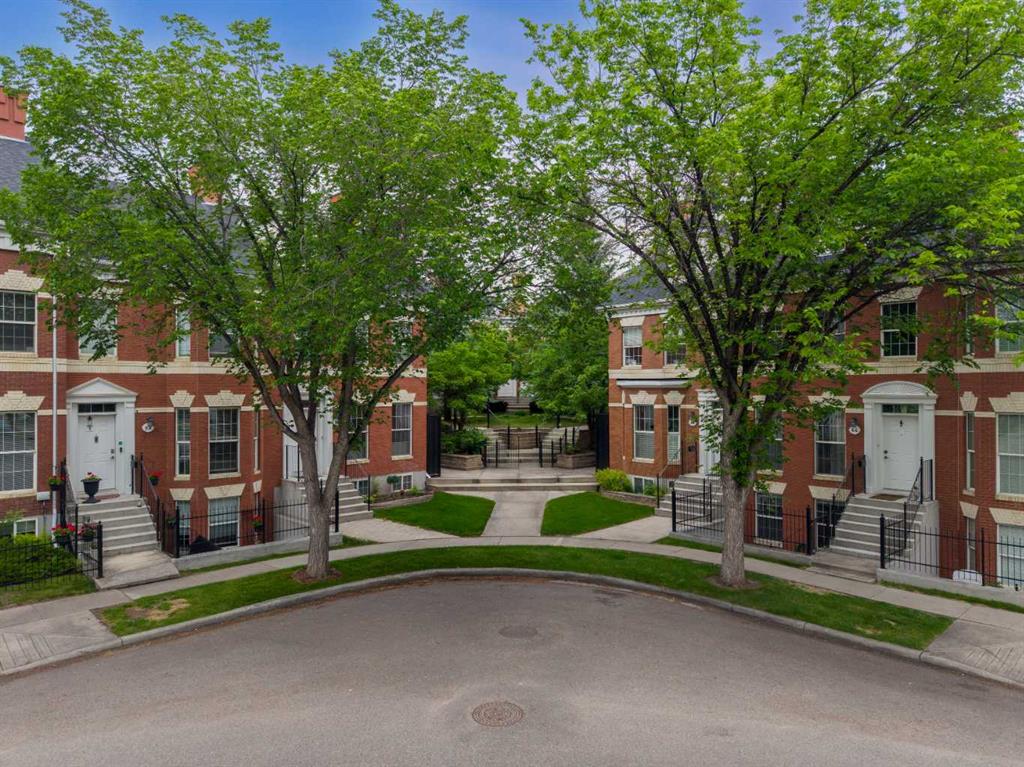 76 Inverness Square SE, Calgary, Alberta, T2Z 2Z2