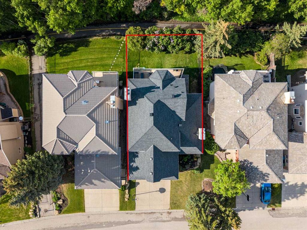 68 Christie Knoll Heights SW, Calgary, Alberta, T3H 2V2