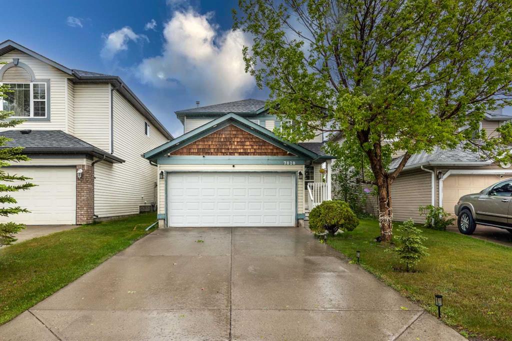 7820 Laguna Way NE, Calgary, Alberta, T1Y 7G8