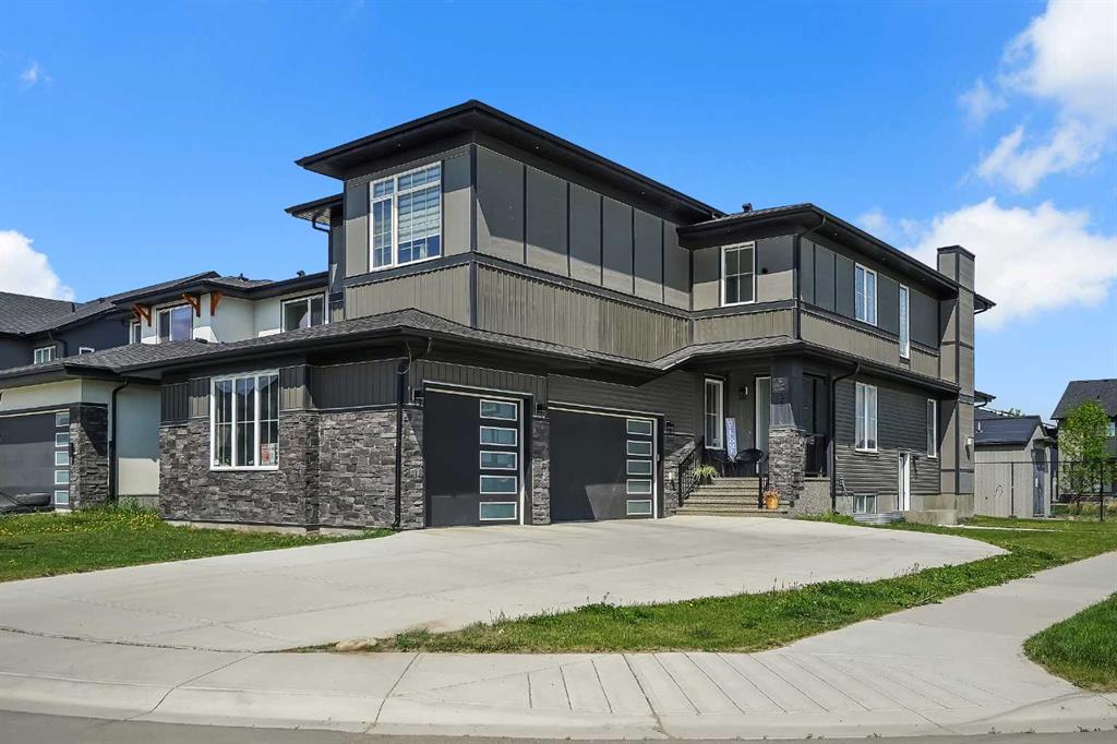 192 Sandpiper Landing, Chestermere, Alberta, T1X 1Y8