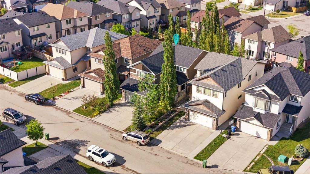 172 Sherwood Mews NW, Calgary, Alberta, T3R 0G1