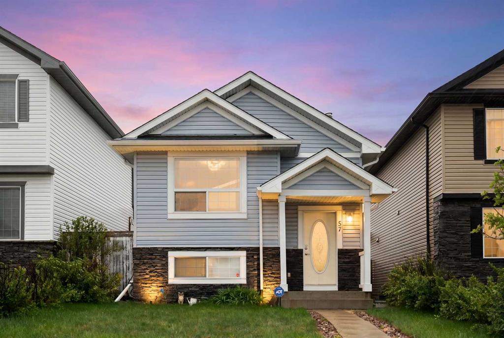 57 Saddlemont Grove NE, Calgary, Alberta, T3J 4Z9