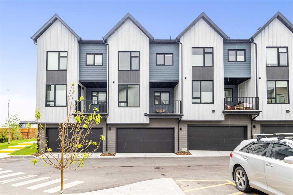 #327 85 sage hill Heights NW, Calgary, Alberta, T3R 2E5