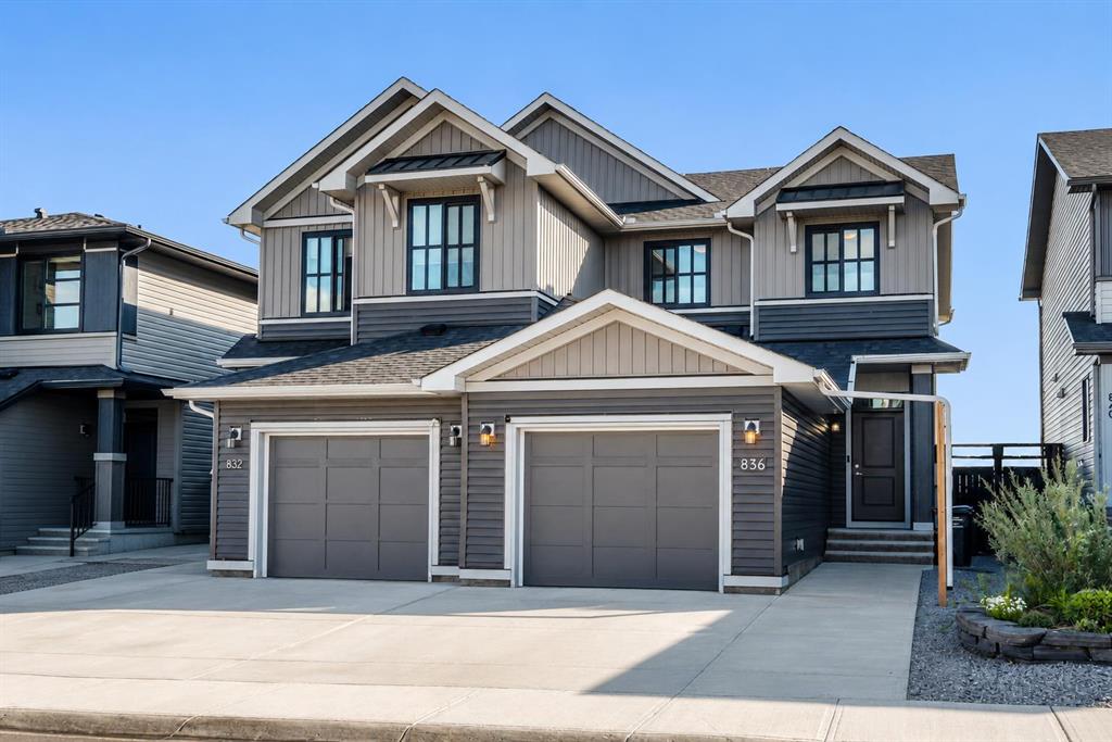 836 Seton Circle SE, Calgary, Alberta, T3M 3B5