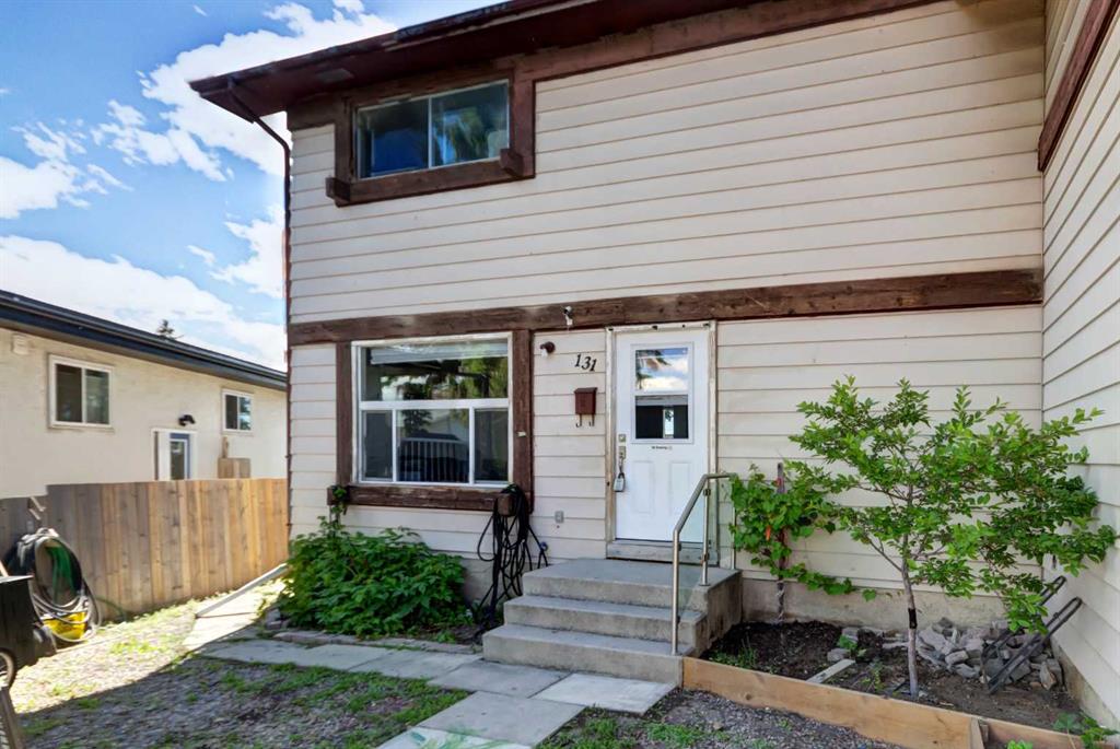 131 Dovertree Place SE, Calgary, Alberta, T2B 2K3