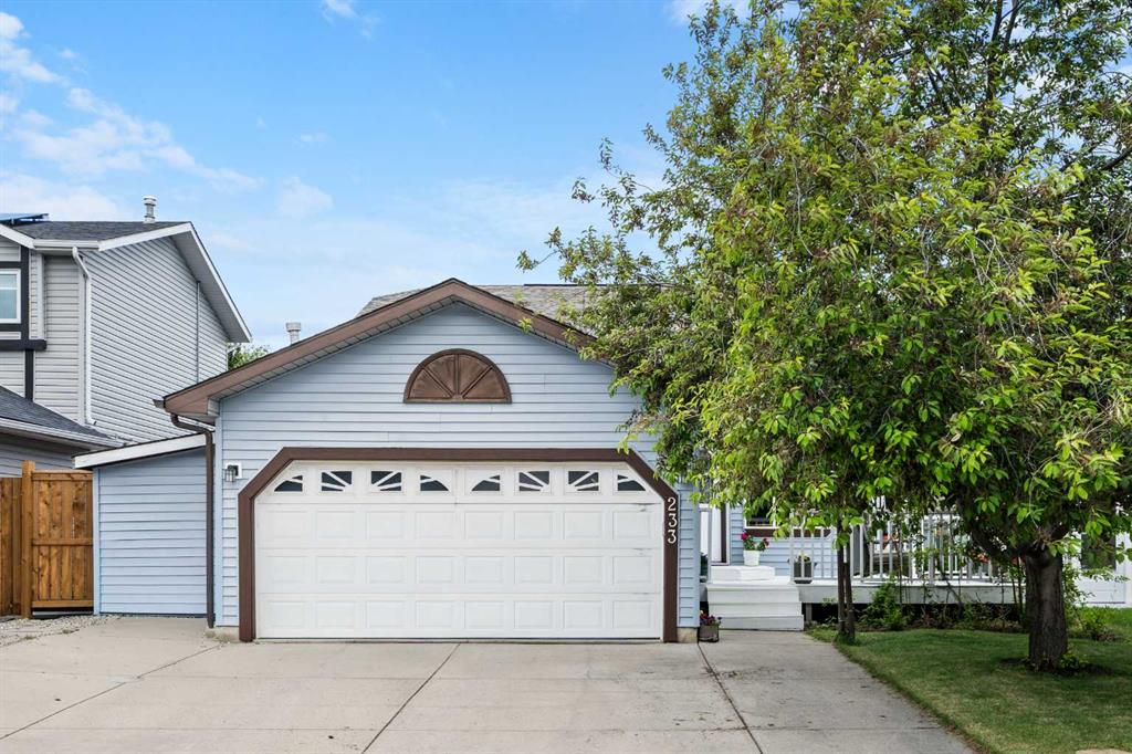 233 Coverdale Road NE, Calgary, Alberta, T3K 4J5