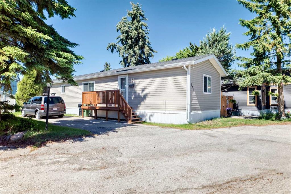 #300 3223 83 Street NW, Calgary, Alberta, T3B 5N7