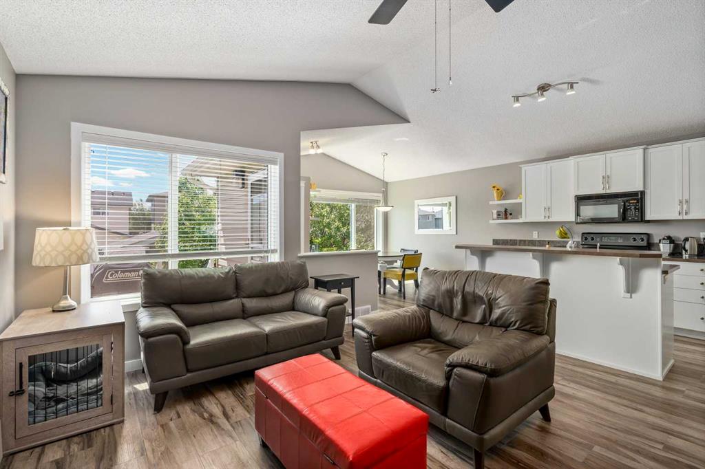 2367 Sagewood Gate SW, Airdrie, Alberta, T4B 3M7