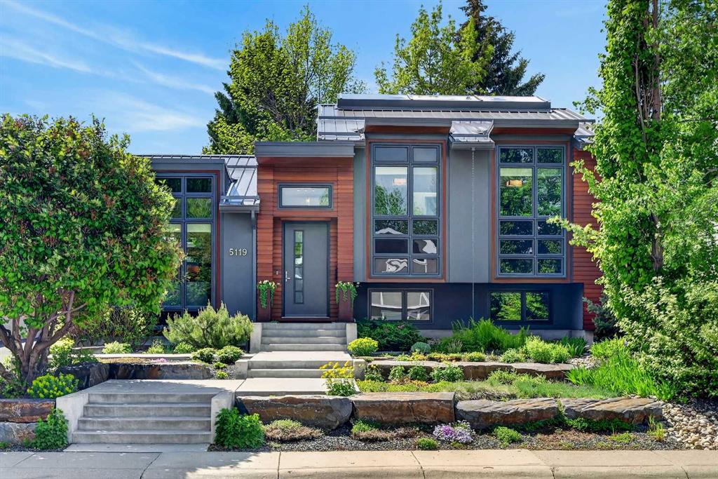 5119 Vallance Crescent NW, Calgary, Alberta, T3A 0T7