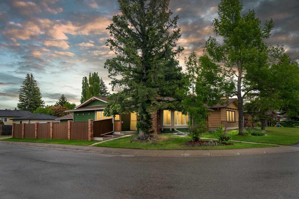 96 Sunhurst Road SE, Calgary, Alberta, T2X 1V8