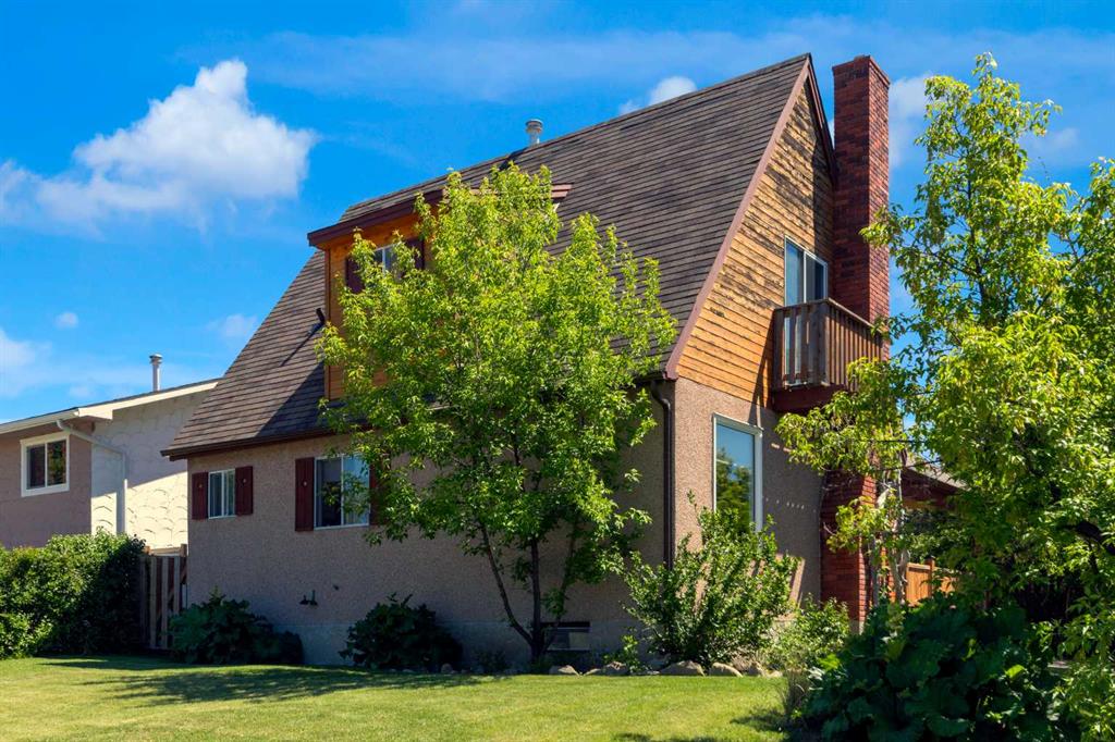 2 Crocus Crescent, Cochrane, Alberta, T4C1E2