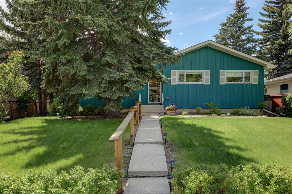 68 Brown Crescent NW, Calgary, Alberta, T2L1N5