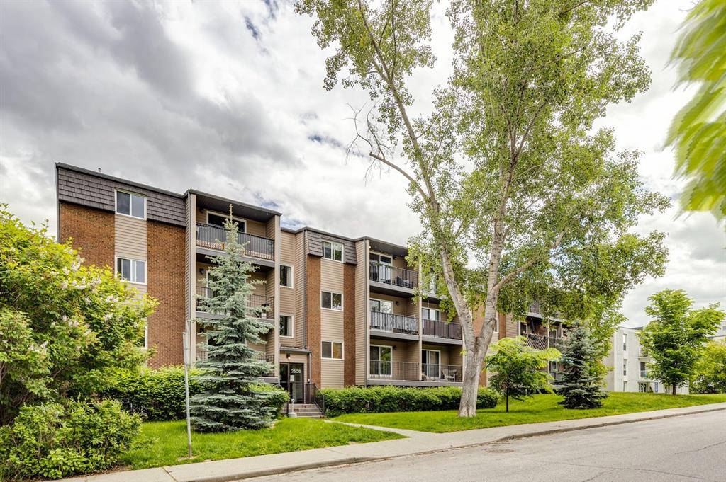 #301 2508 17 Street SW, Calgary, Alberta, T2T 4M8