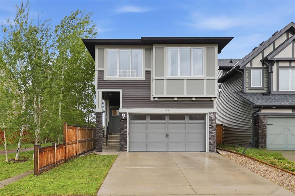 44 Morgan Street, Cochrane, Alberta, T4C 2R6