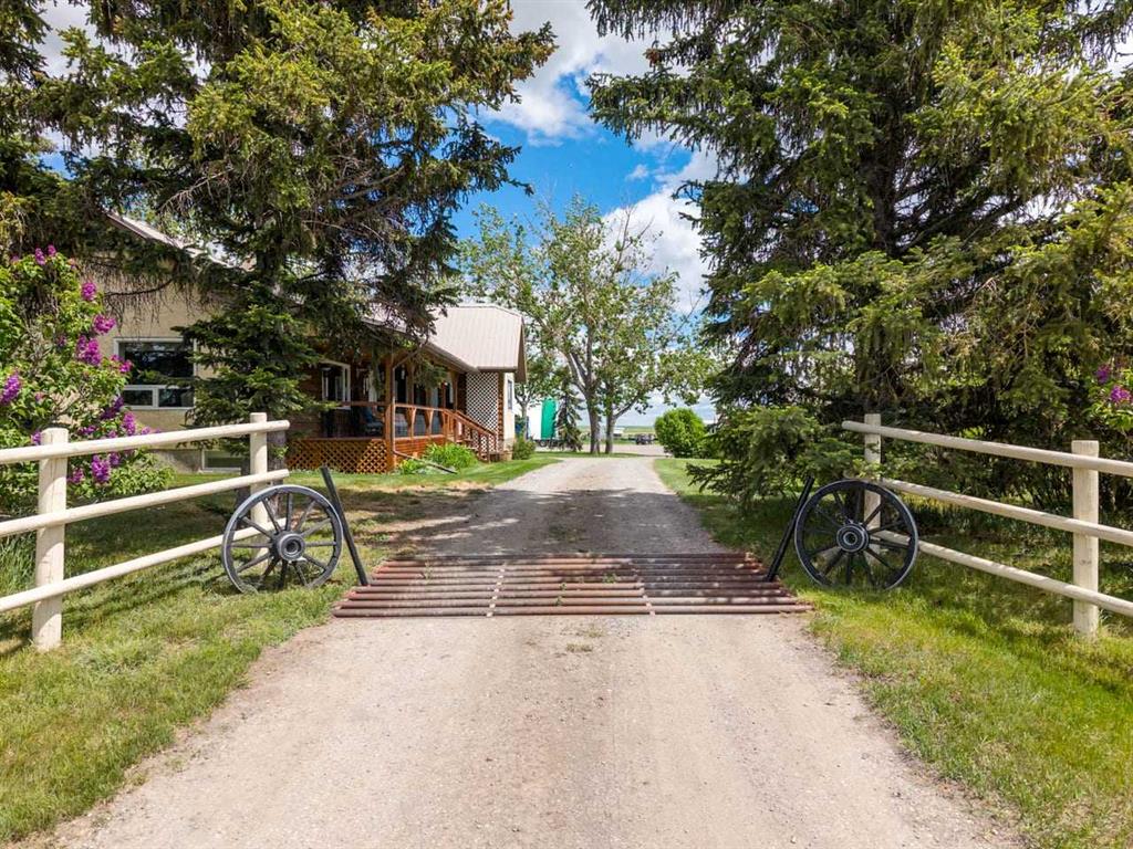 80060 475 Avenue E, Rural Foothills County, Alberta, T1V1M3