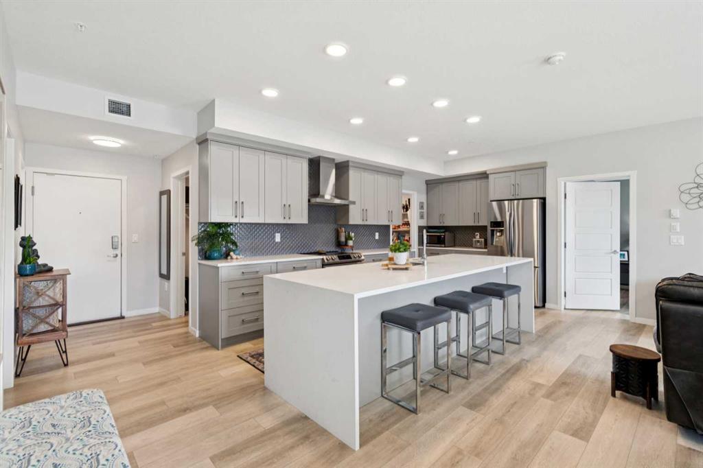 #110 40 Carrington Plaza NW, Calgary, Alberta, T3P 1X7