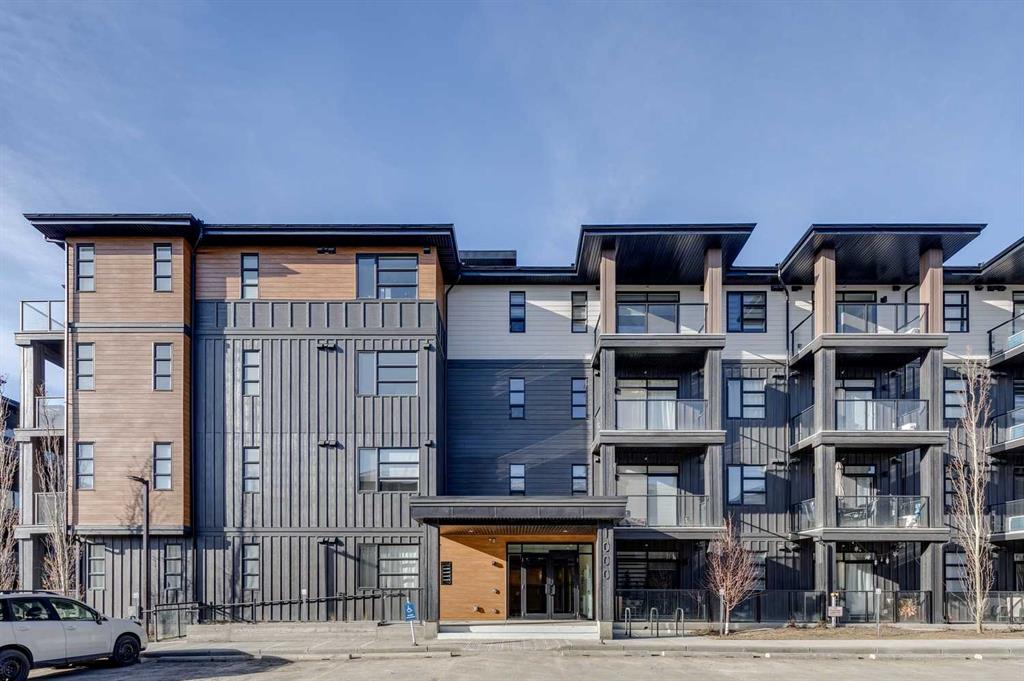 #2302 55 Lucas Way NW, Calgary, Alberta, T3P 2C7